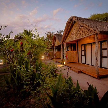 African Excursions Guest House Khwai Esterno foto