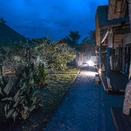 African Excursions Guest House Khwai Esterno foto