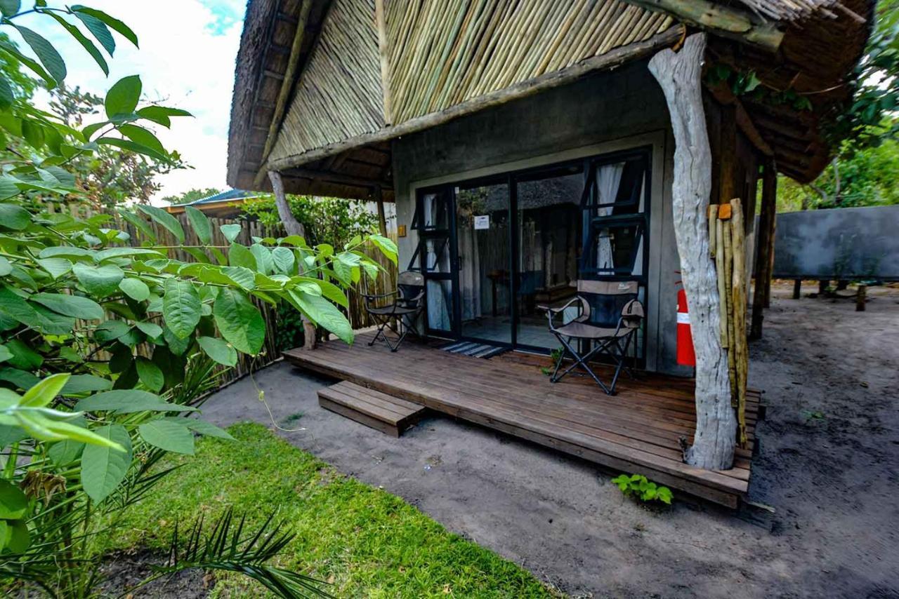 African Excursions Guest House Khwai Esterno foto