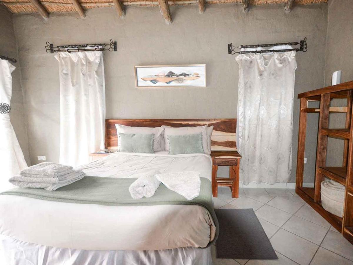 African Excursions Guest House Khwai Esterno foto