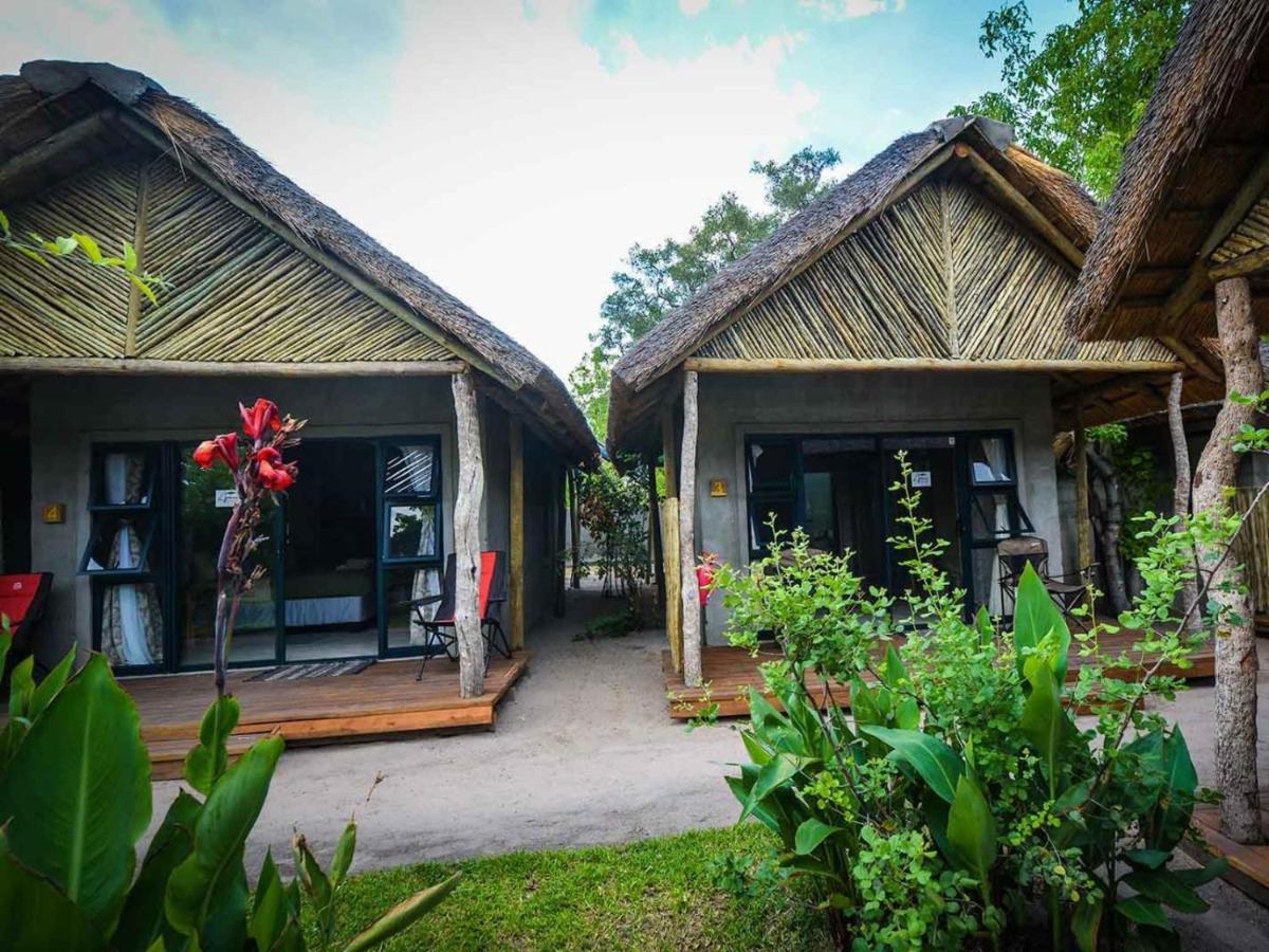 African Excursions Guest House Khwai Esterno foto