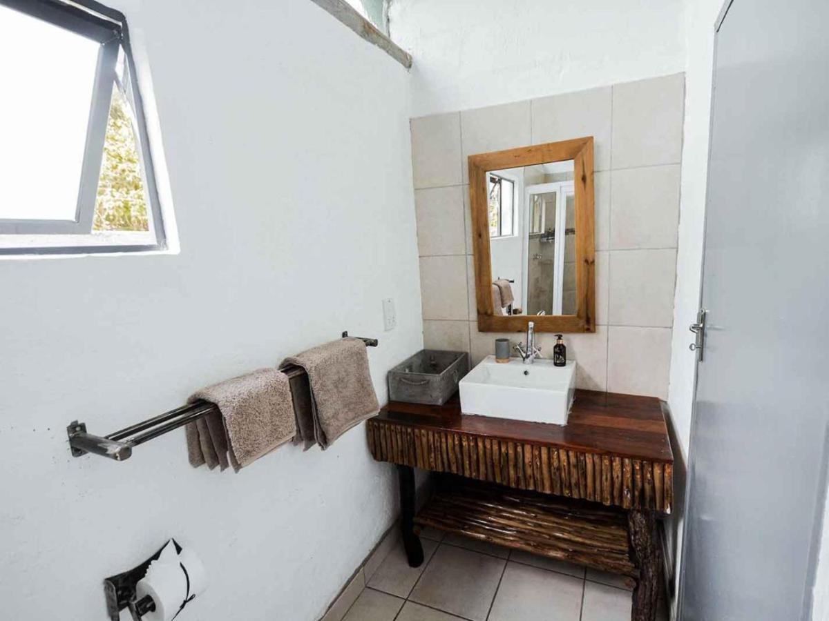 African Excursions Guest House Khwai Esterno foto